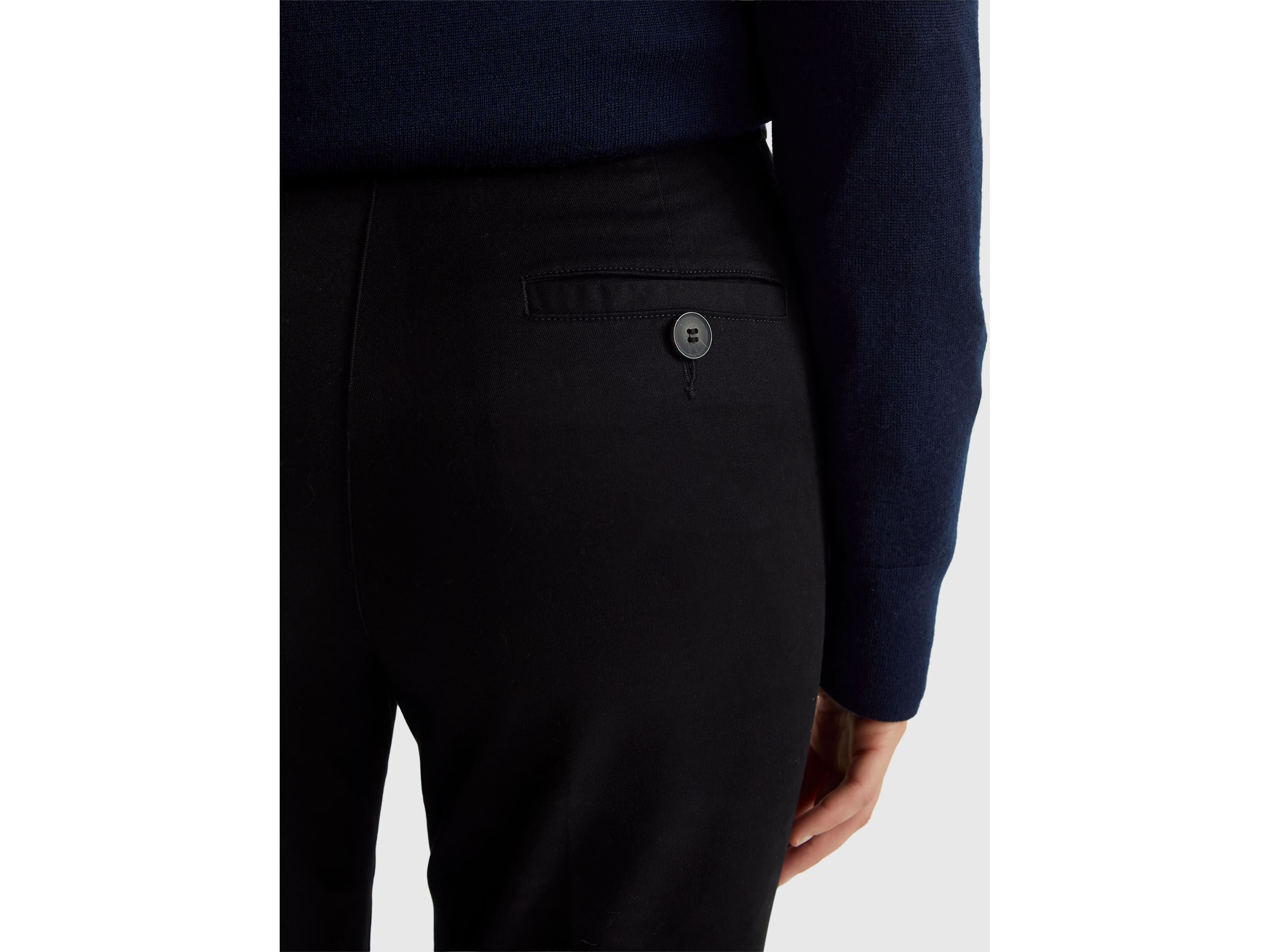 TROUSERS Women image number 4